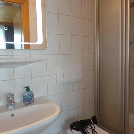 Fuchs Apartment *